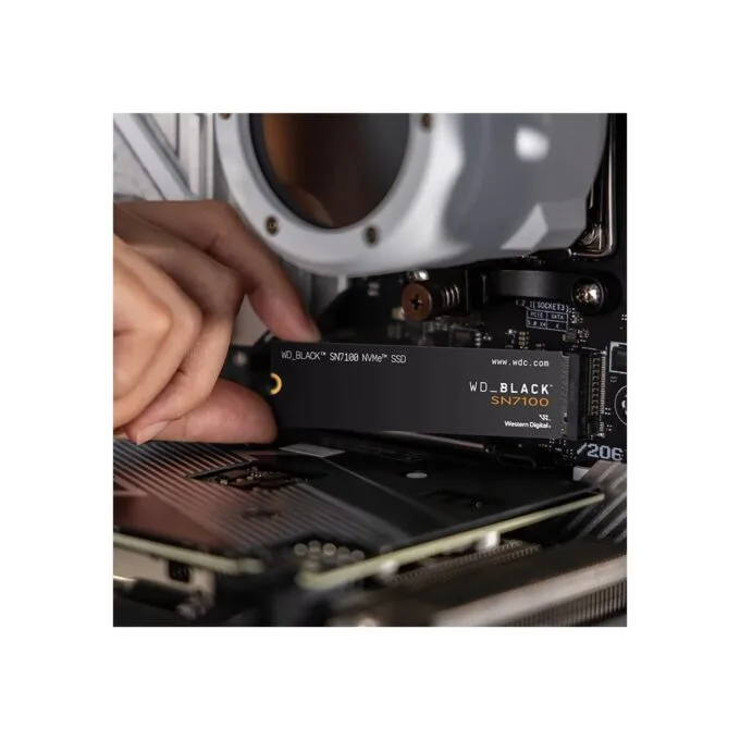 Western Digital Black SN7100 2TB M.2 NVMe SSD - PCIe 4.0 x4 7250 MB/s — image 4