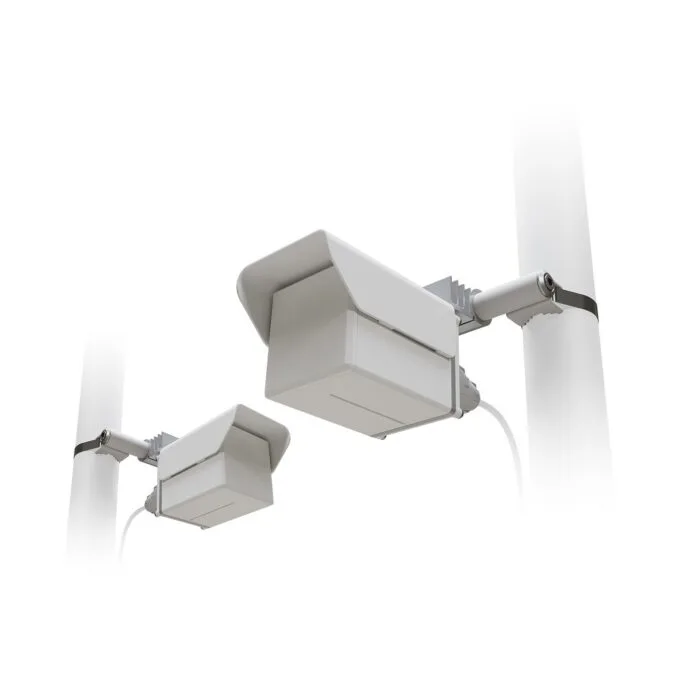 Wireless Wire Cube Pro - CubeG-5ac60aypair - 60 GHz PtP mmWave, 5 GHz, 1x RJ-45, IPQ4019, White — image 1