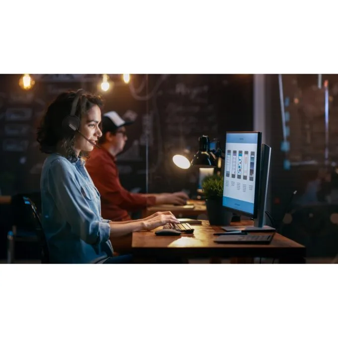 Yealink BH70 Wireless Bluetooth Headset 3-Mic NC BT Dongle & Stand - Dual Teams — image 7