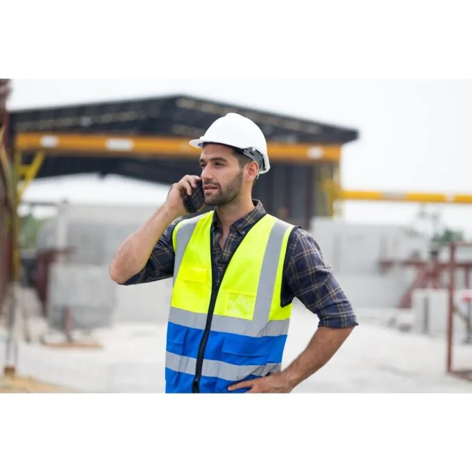 Yealink IP Phone - AX86R - Cordless Wi-Fi 6 Handset Ruggedized IP67 Roaming Dual Band with Bluetooth — image 5