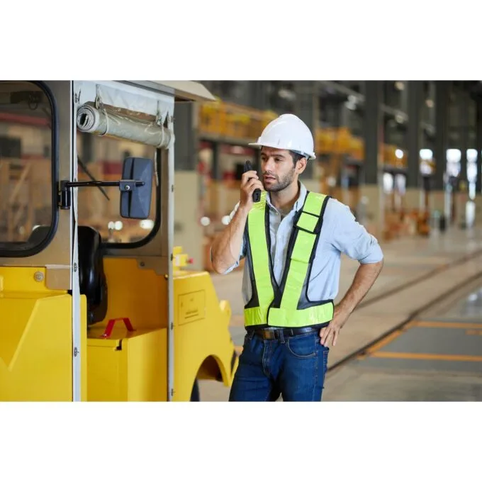 Yealink IP Phone - AX86R - Cordless Wi-Fi 6 Handset Ruggedized IP67 Roaming Dual Band with Bluetooth — image 7