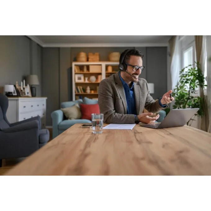 Yealink WH64 Dual DECT/Bluetooth Wireless Headset w/ Dongle — image 9
