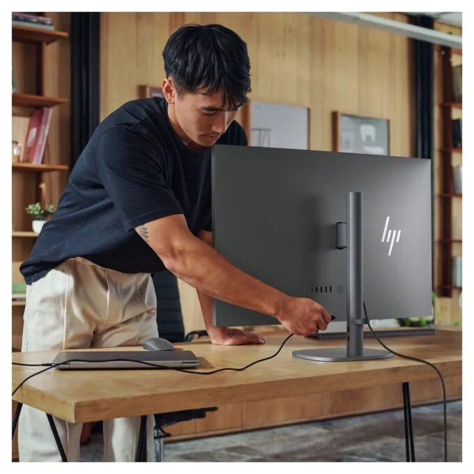 AIO HP OmniStudio X All-in-One PC 32-c0170ng 31,5 CU7 155H 32GB 1TBSSD W11 Home — image 23