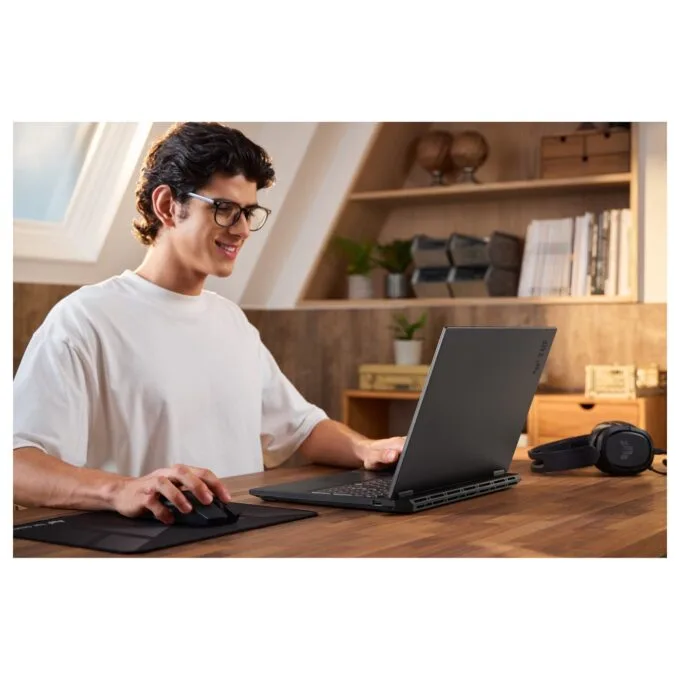 ASUS TUF Gaming A16 FA608UP-RV019W RYZ7-260 32GB 1TBSSD RTX 5070 W11 Home — image 5