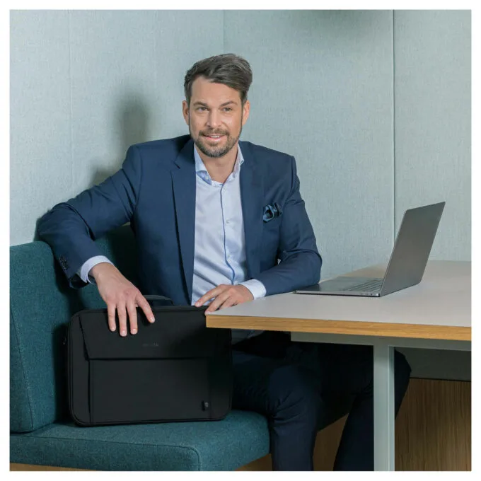 Dicota Laptop Tasche Eco Multi BASE bis 35.8cm 14.1' Schwarz — image 5