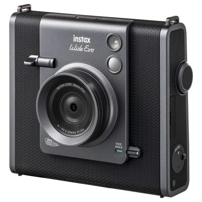 Fujifilm Instax Wide Evo — image 2