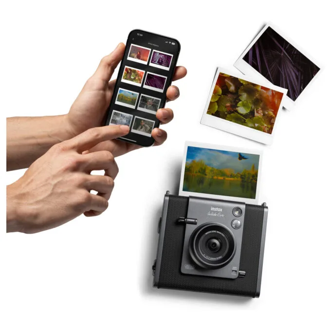 Fujifilm Instax Wide Evo — image 12