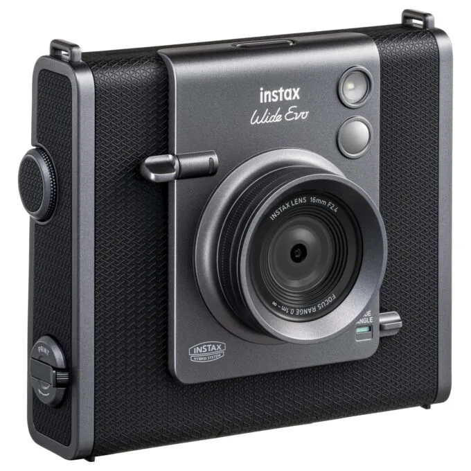 Fujifilm Instax Wide Evo — image 13