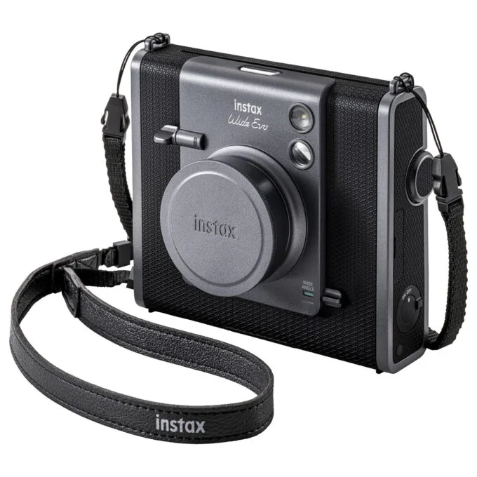 Fujifilm Instax Wide Evo — image 3