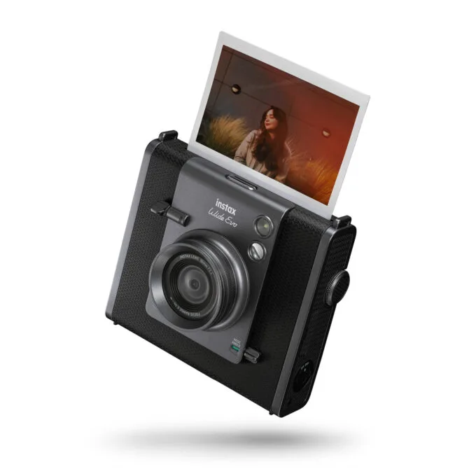 Fujifilm Instax Wide Evo — image 8