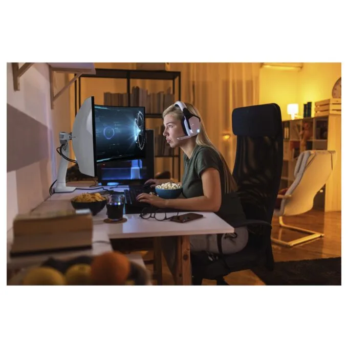 HX DESK MONITOR ARM WITH HD PIVOT WHITE — image 4