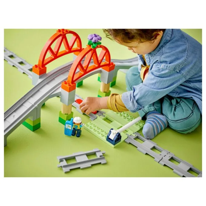 LEGO 10426 DUPLO Town Eisenbahnbrcke und Schienen - Erweiterungsset — image 13