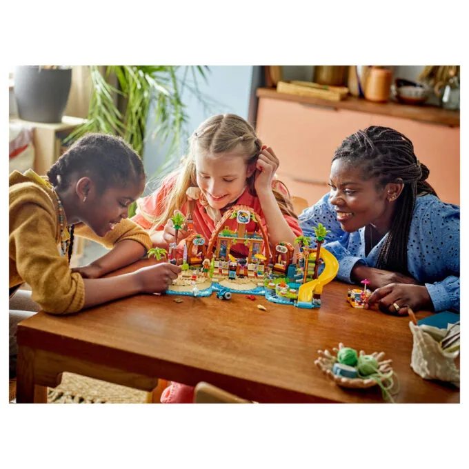 LEGO 42673 Friends Familienurlaub im Strandresort — image 24