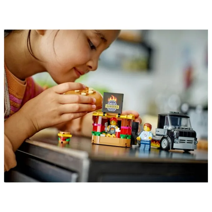 LEGO 60404 City Burger-Truck — image 22