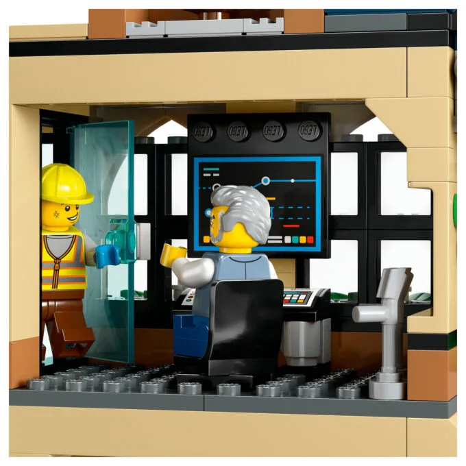 LEGO 60469 City Hauptbahnhof — image 11