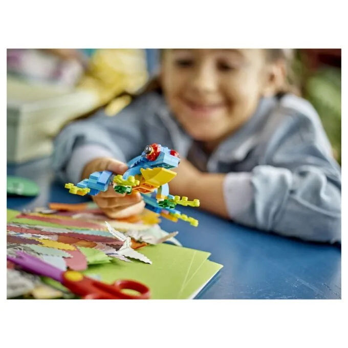 LEGO Creator 31136 Exotischer Papagei — image 3
