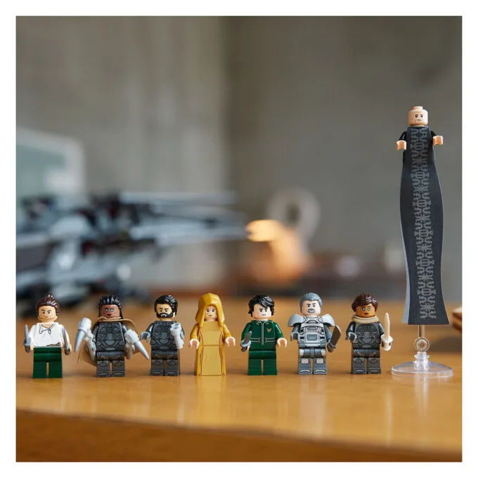 LEGO Icons Dune Atreides Royal Ornithopter 10327 — image 17