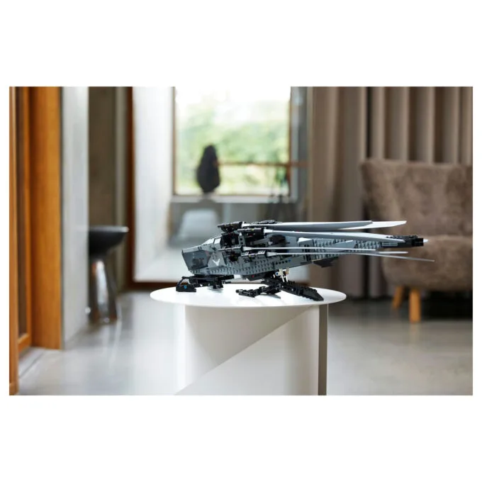 LEGO Icons Dune Atreides Royal Ornithopter 10327 — image 27