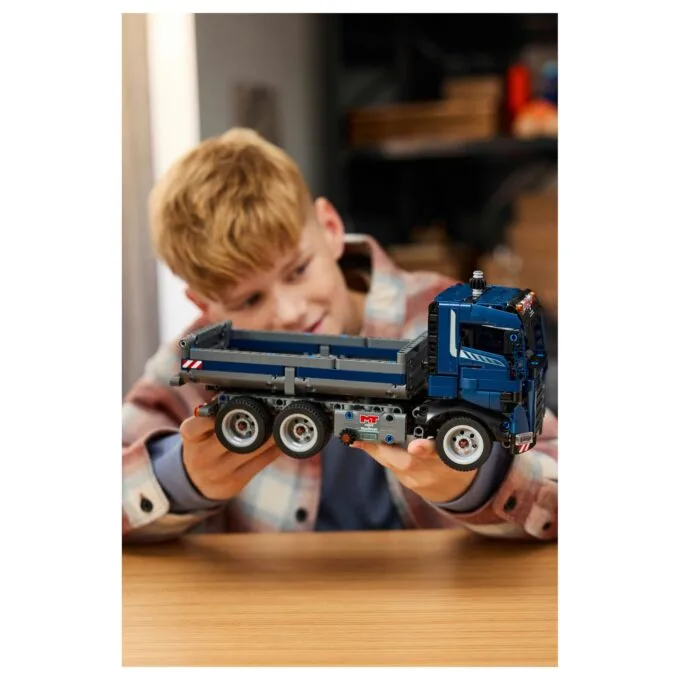 LEGO Technic Kipplaster 42203 — image 30