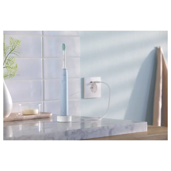 Light blue toothbrush HX3651 — image 4