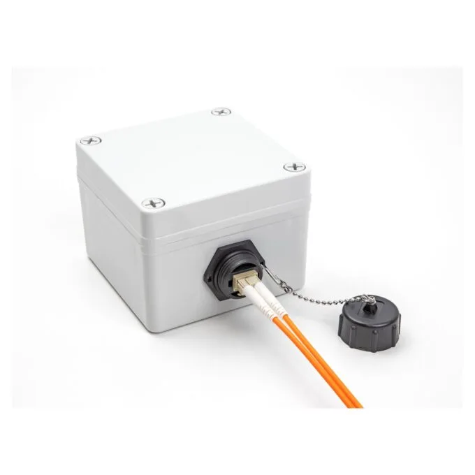 LWL Einbaubuchse LC Duplex zu LC Duplex mit Verschlusskappe Multimode IP68 staub- und wasserdicht — image 3