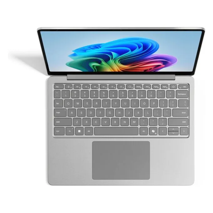 Microsoft Surface Laptop Copilot+PC 13' Snapdragon® X Plus 16GB 512GB UFS PixelSense Flow Display WUXGA Touch Platinum — image 3