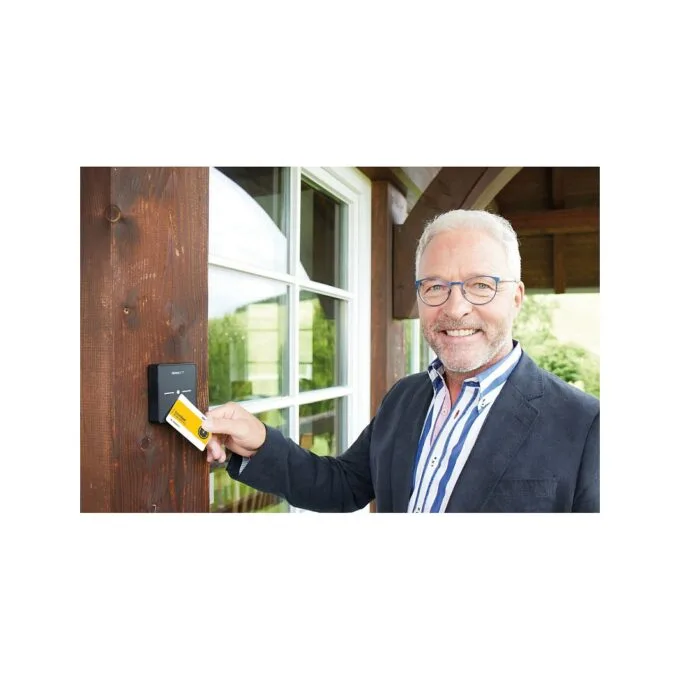 REINER SCT timeCard 10 Zutrittskontrolle Jahreslizenz 50 Mitarbeiter - ESD — image 3