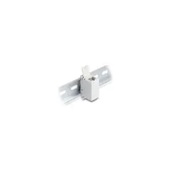 RJ45 Kupplung Cat.6A Buchse zu Buchse mit Staubschutzklappe für Hutschienen Montage grau