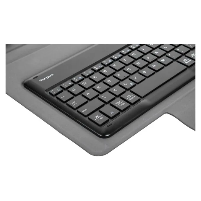 TARGUS ? Pro Tek Universal Bluetooth KeyBoard case 9-10.5 — image 8