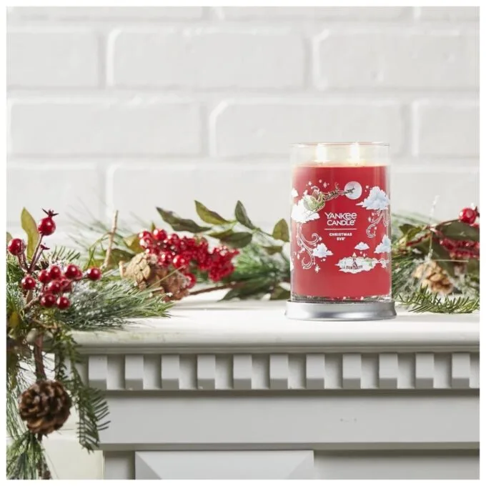 Yankee Candle Signature Christmas Eve Tumbler 567g — image 4