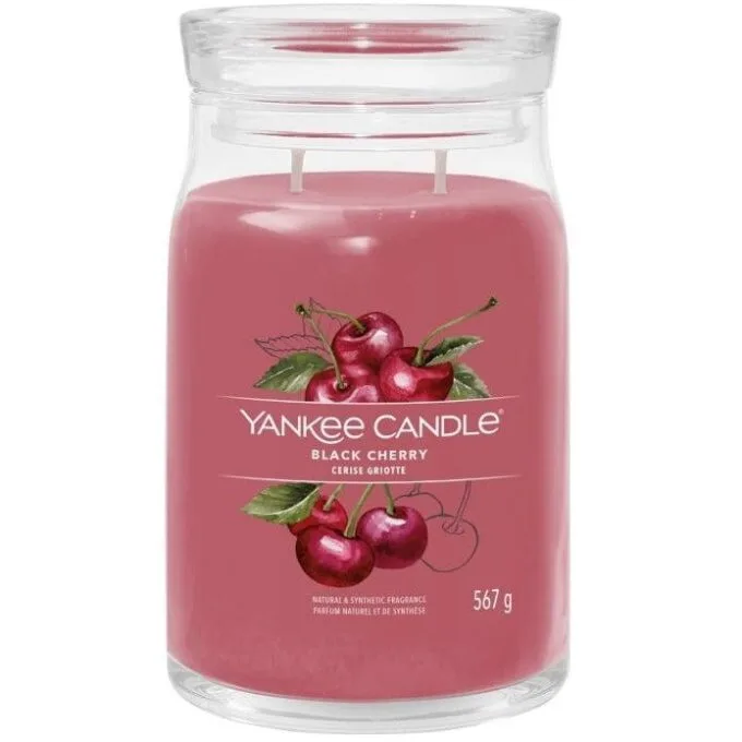 Yankee Candle Signature Black Cherry Candle Large 567g — image 1