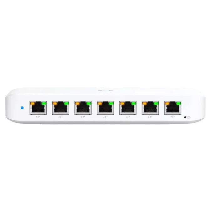 Ubiquiti UniFi Switch Ultra PoE Gigabit 8-Ports 7 PoE USW-ULTRA (210W) — image 1