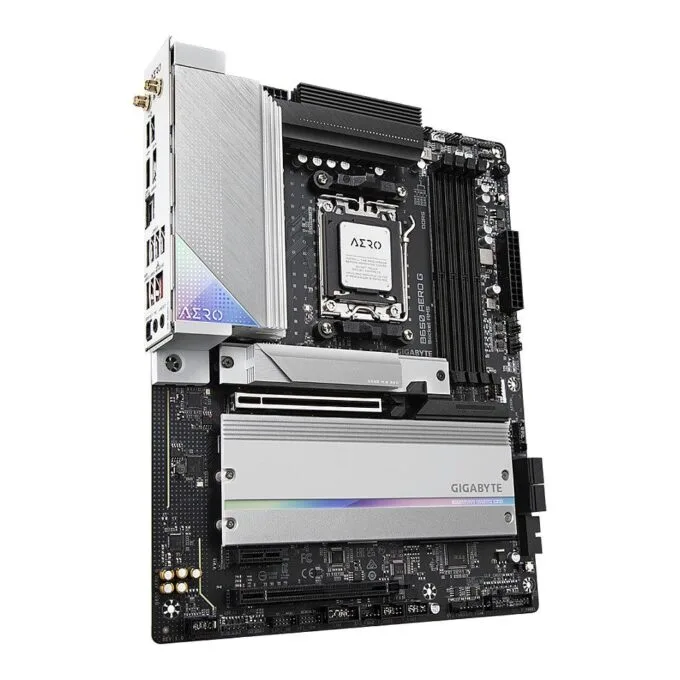 GIGABYTE B650 AERO G motherboard — image 4