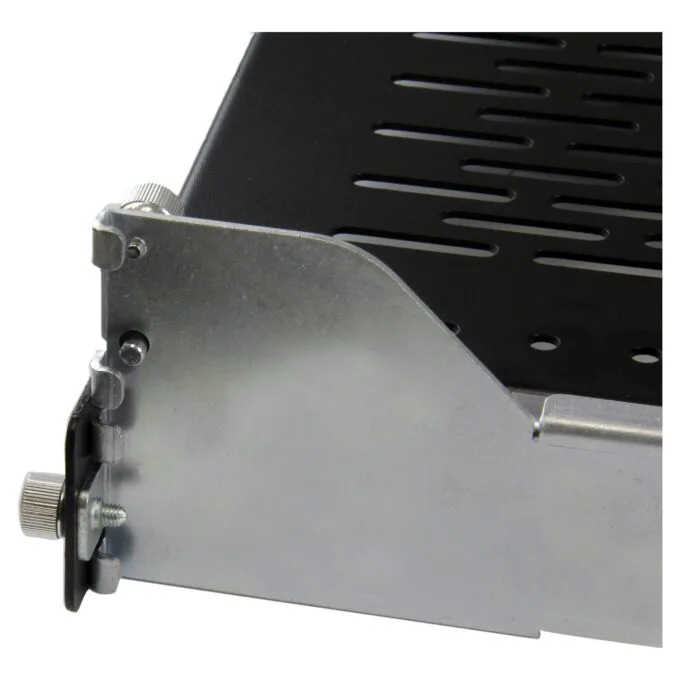 StarTech.com UNISLDSHF192 rack accessory — image 4