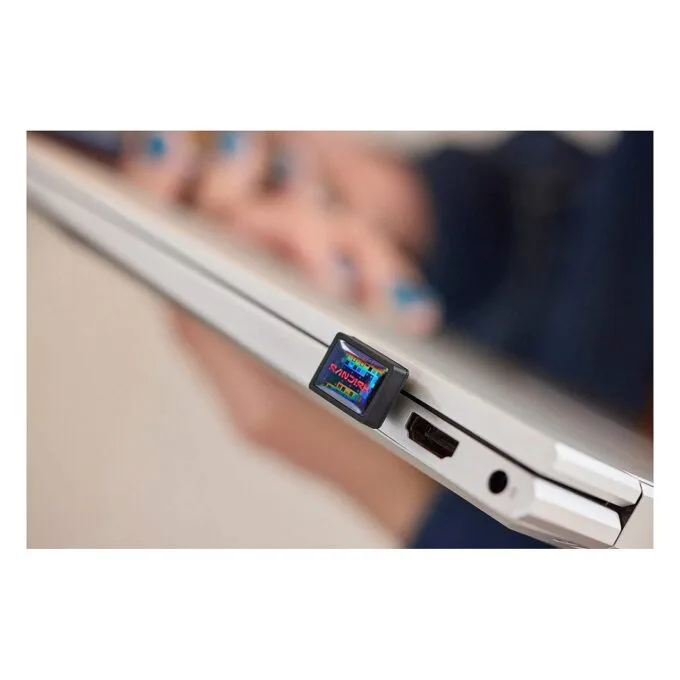 SanDisk Extreme Fit USB flash drive — image 3