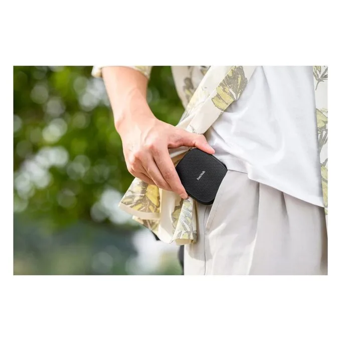 SanDisk SDSSDE62M-2T00-G25 external solid state drive — image 5
