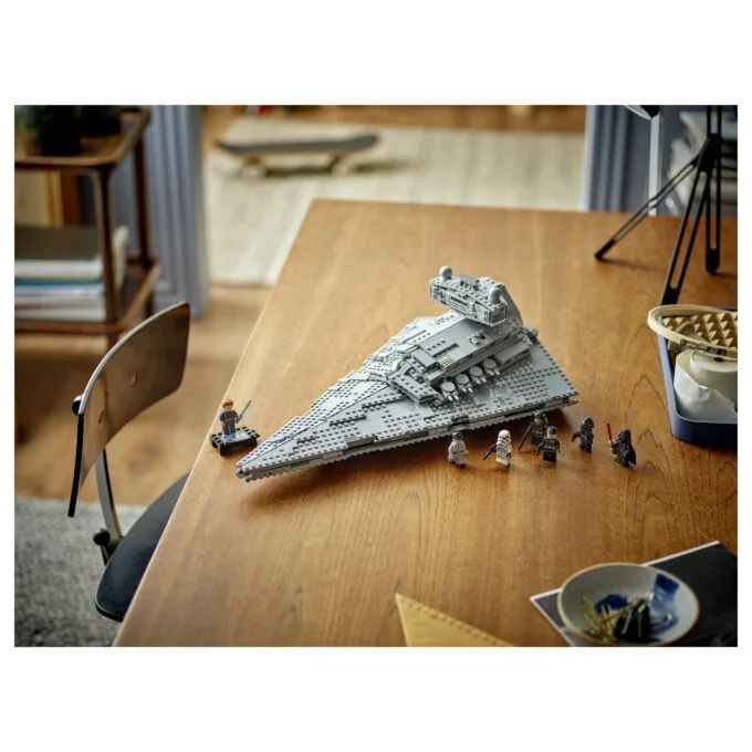 LEGO Star Wars Imperial Star Destroyer — image 17