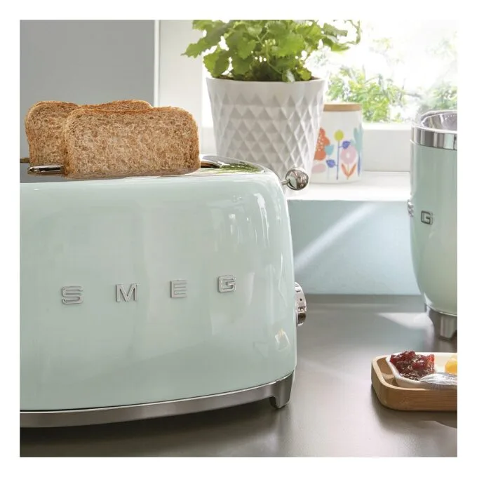 Smeg TSF01PGEU toaster — image 12