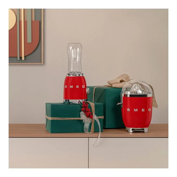 Smeg PBF01RDEU blender — image 2