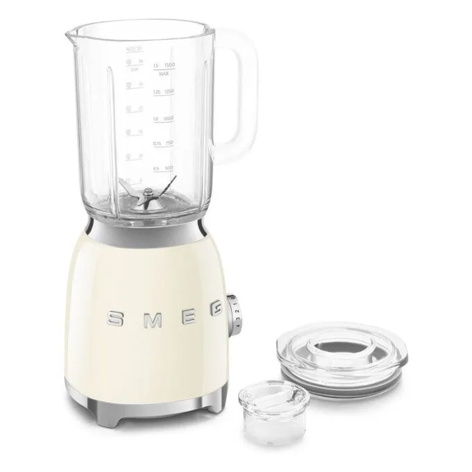 Smeg BLF03CREU blender — image 3