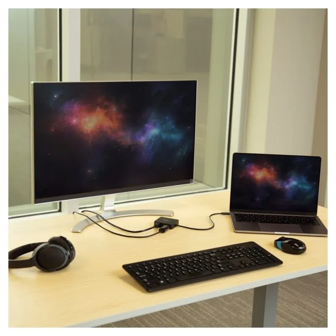 StarTech.com DKT30CHD laptop dock/port replicator — image 6
