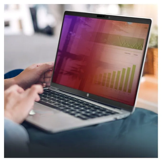 StarTech.com 156G-PRIVACY-SCREEN display privacy filter — image 6