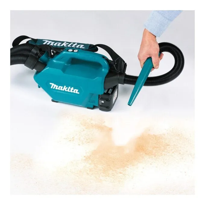 Makita DCL184Z handheld vacuum — image 8