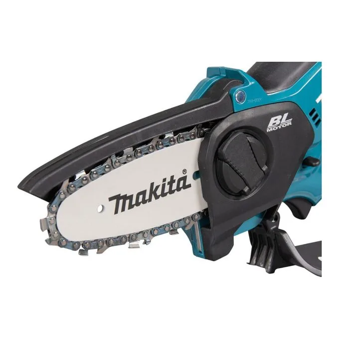 Makita UC100DZ chainsaw — image 12