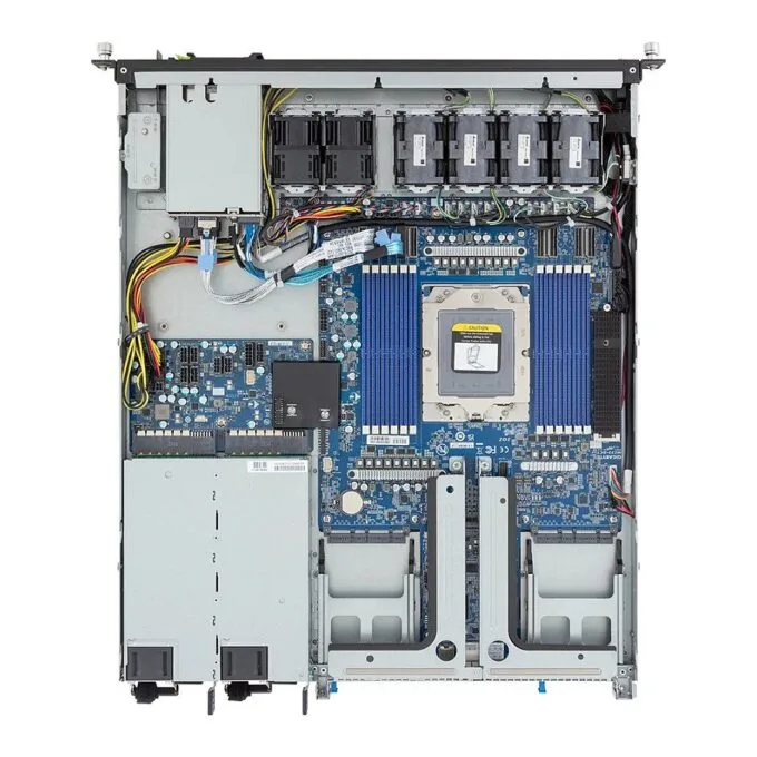 GIGABYTE E163-Z34-AAH1 — image 4