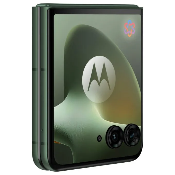 Motorola razr 70 plus — image 15