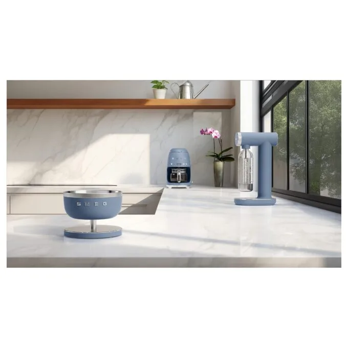 Smeg DCF02SBMEU coffee maker — image 8