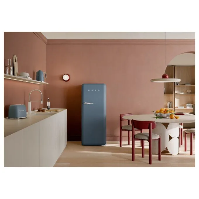 Smeg TSF01SBMEU toaster — image 7