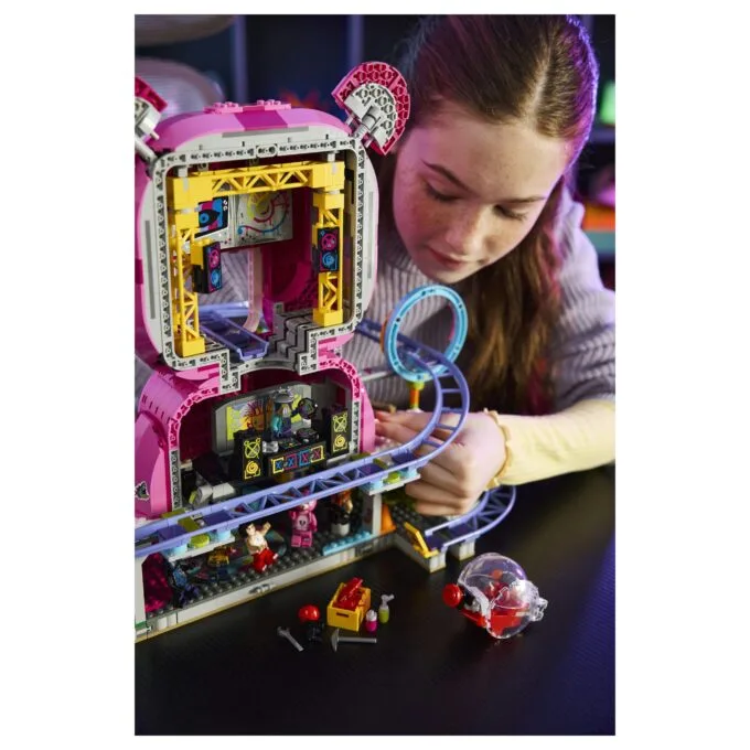 LEGO Fortnite Rave Cave — image 9