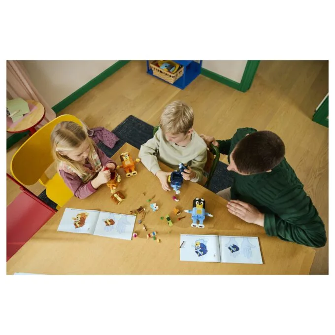 LEGO Blueys Familie aus Steinen — image 14